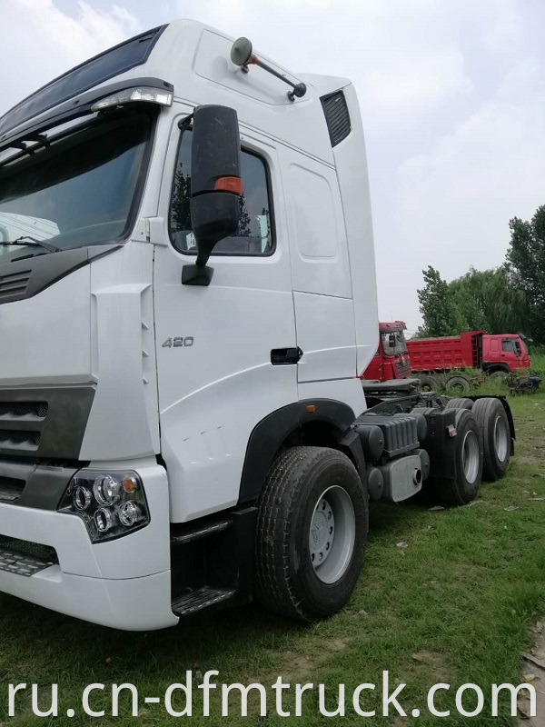 HOWO A7 tractor head truck (5)